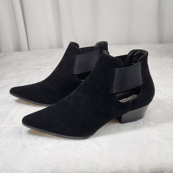 Cape Robbin Black Slip On Western Cut Out Side Bootie Boot - Picture 1 of 6